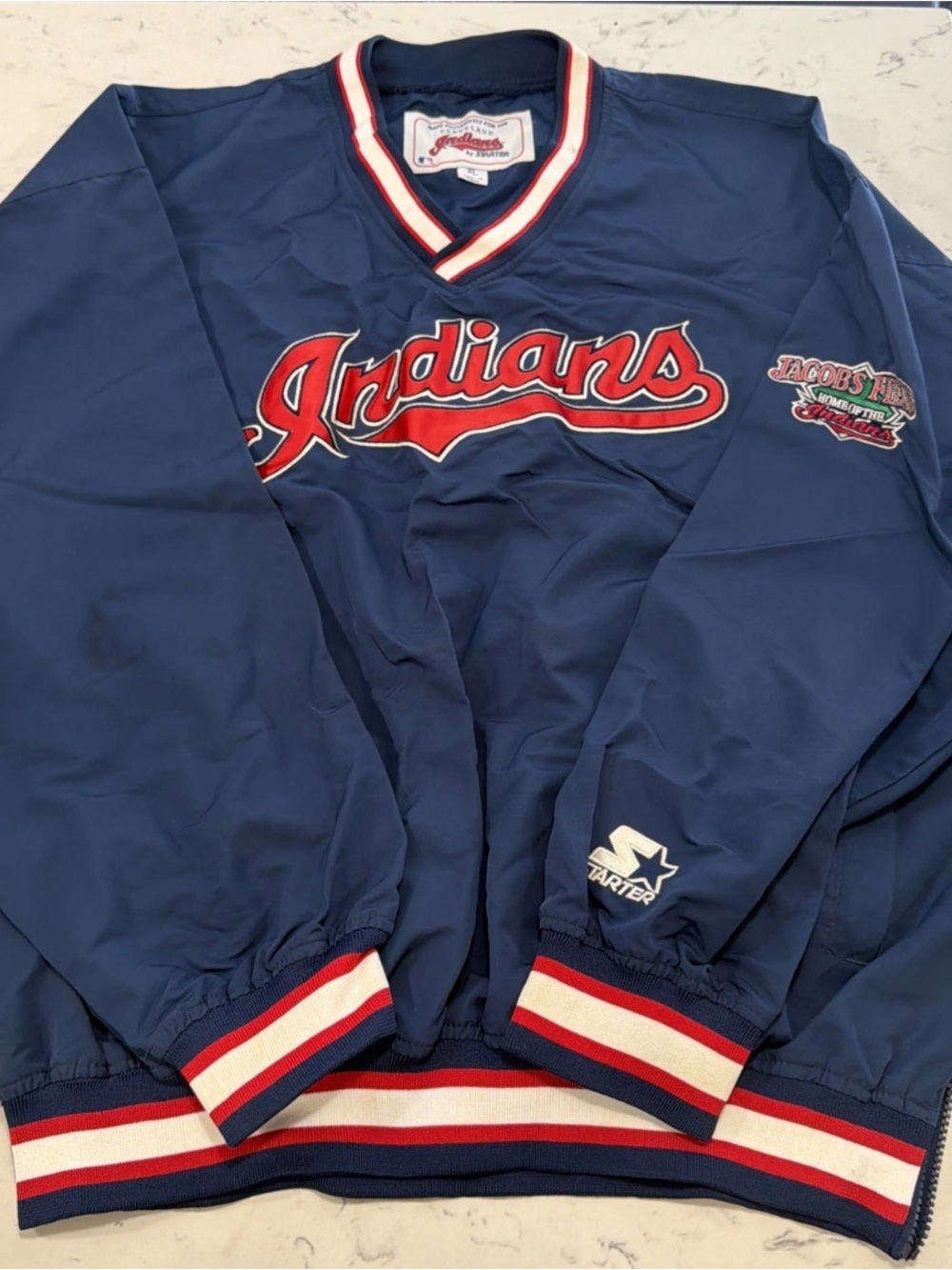 Vintage 90’s Starter Cleveland Indians Pullover Jacket RARE hard to find